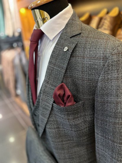 Костюм MAZALTOVMAN 3-ка Серый в клетку